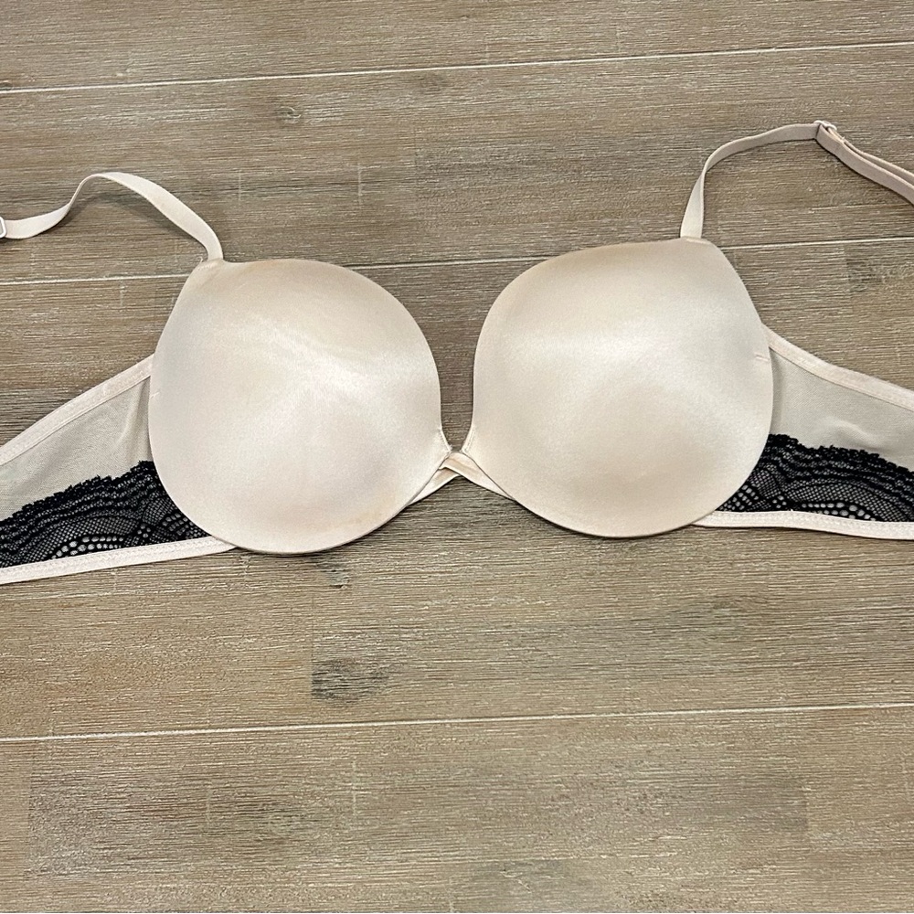 Madenform Bra